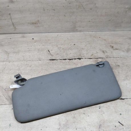 kozyrek-solncezashhitnyi-pravyi-renault-symbol-i-art-96166-big-0