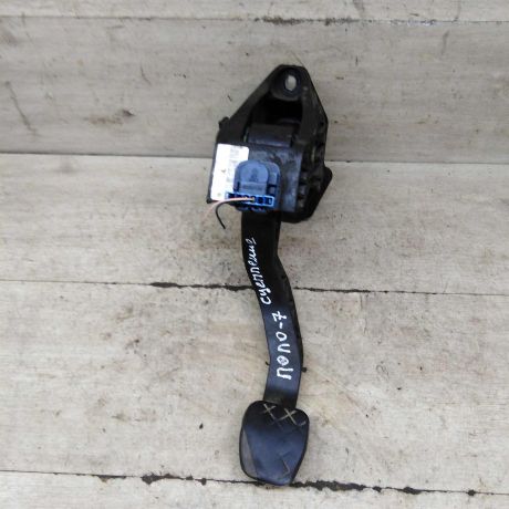 pedal-scepleniia-volkswagen-polo-5-art-96608-big-0