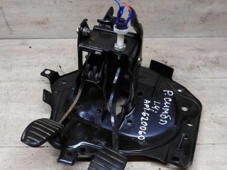 blok-pedalei-pedalnyi-uzel-renault-symbol-i-art-96740