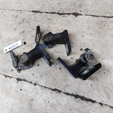 petlia-dveri-zadniaia-volkswagen-polo-5-art-96869-big-0