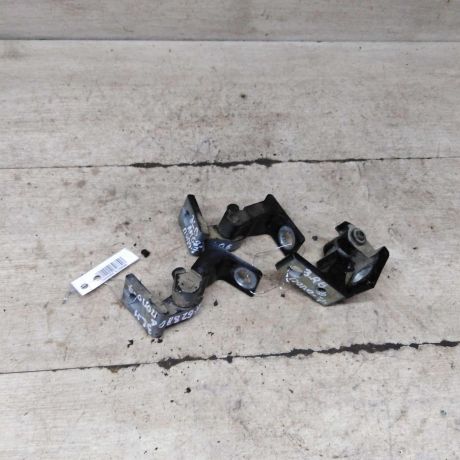 petlia-dveri-zadniaia-volkswagen-polo-5-art-96869-big-4