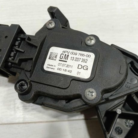 pedal-gaza-opel-insignia-i-art-97647-big-1