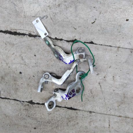 petlia-dveri-ford-focus-i-art-98306-big-5