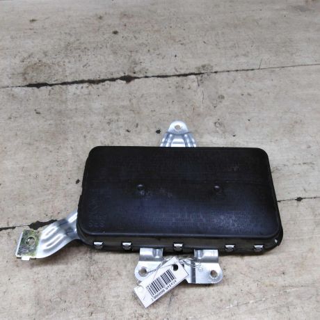 poduska-bezopasnosti-airbag-zadniaia-pravaia-mercedes-c-klass-w203-kupe-art-98739-big-0