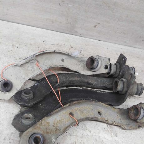 kronstein-perednei-balki-pravyi-renault-megane-ii-art-98843-big-4