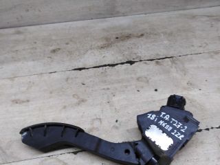 pedal-gaza-toyota-avensis-iii-art-98931