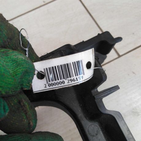 podlokotnik-toyota-avensis-iii-art-99079-big-8