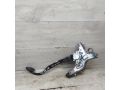 pedal-scepleniia-toyota-avensis-iii-art-99215-small-0