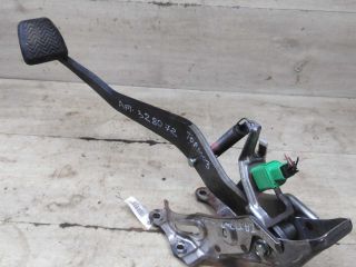 pedal-tormoza-toyota-avensis-iii-art-99216