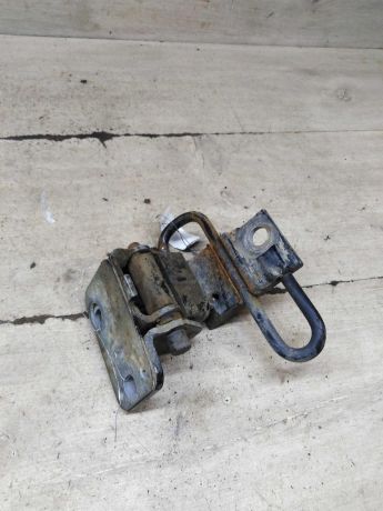 petlia-dveri-peredniaia-levaia-nizniaia-audi-a6-c5-art-100507-big-0