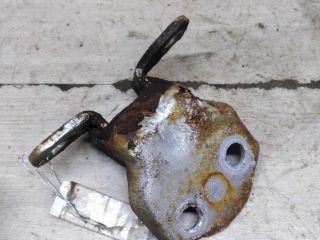 petlia-dveri-peredniaia-pravaia-nizniaia-kia-shuma-ii-kia-spectra-ii-art-100922