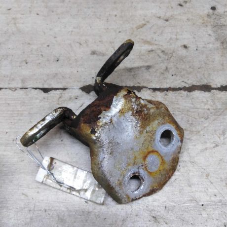 petlia-dveri-peredniaia-pravaia-nizniaia-kia-shuma-ii-kia-spectra-ii-art-100922-big-0