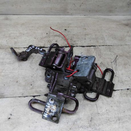 petlia-dveri-audi-a6-c5-art-101264-big-2