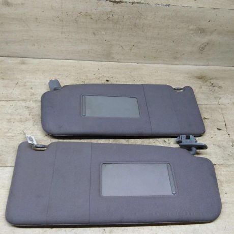 kozyrek-solncezashhitnyi-audi-a6-c5-art-101309-big-3