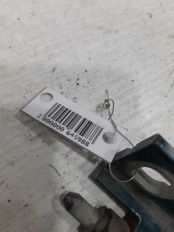 petlia-dveri-peredniaia-levaia-nizniaia-volvo-s80-art-101726-big-2