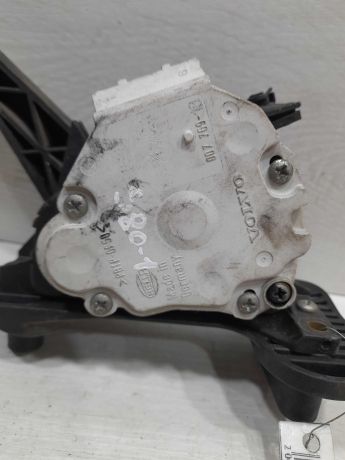 pedal-gaza-volvo-s80-art-101727-big-5