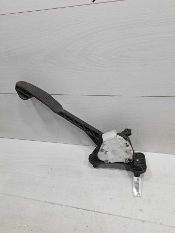 pedal-gaza-volvo-s80-art-101727-big-0