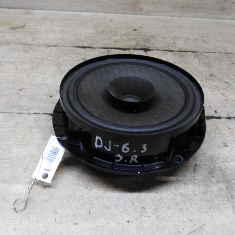 dinamik-akusticeskii-volkswagen-jetta-vi-art-101815-big-0