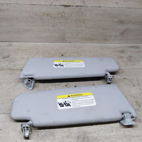 kozyrek-solncezashhitnyi-volkswagen-jetta-vi-art-101819-big-4