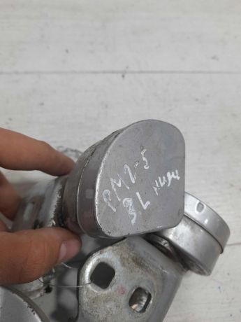 petlia-dveri-zadniaia-nizniaia-renault-megane-ii-art-101909-big-1