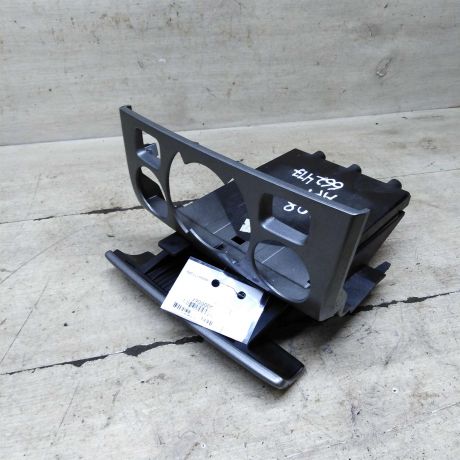 pepelnica-peugeot-308-i-art-102152-big-0