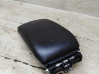 podlokotnik-peugeot-308-i-defekt-art-102425