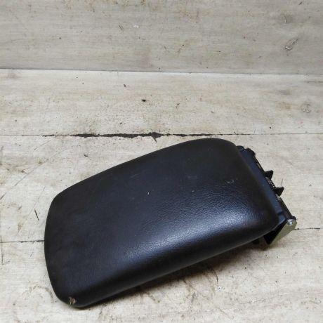 podlokotnik-peugeot-308-i-defekt-art-102425-big-4