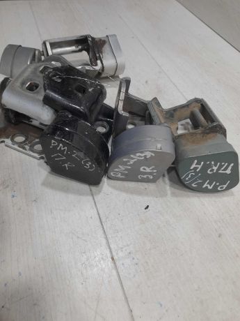 petlia-dveri-nizniaia-renault-megane-ii-art-102462-big-7