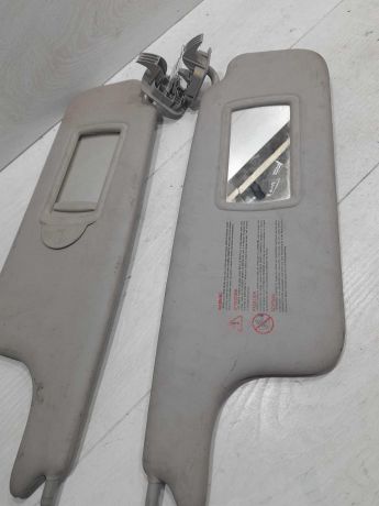 kozyrek-solncezashhitnyi-renault-megane-ii-art-102579-big-7