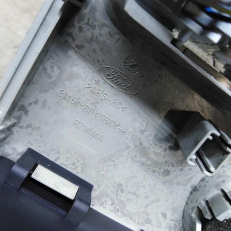 plafon-salona-ford-c-max-dorestailing-art-102620-big-3