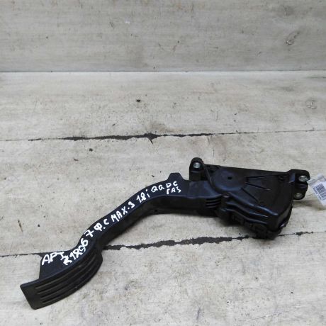 pedal-gaza-ford-c-max-dorestailing-art-102648-big-0