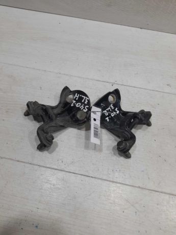 petlia-dveri-zadniaia-levaia-volvo-s40-volvo-v40-art-102759-big-4