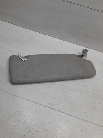 kozyrek-solncezashhitnyi-volvo-s40-volvo-v40-art-102760-big-0