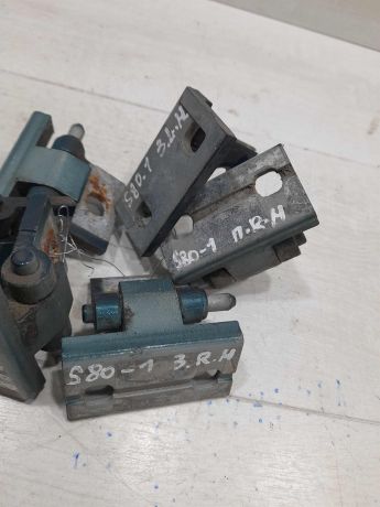 petlia-dveri-volvo-s80-art-102764-big-3