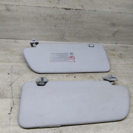 kozyrek-solncezashhitnyi-peugeot-308-i-art-102818-big-0