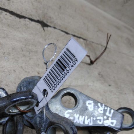 petlia-dveri-ford-c-max-art-102874-big-1