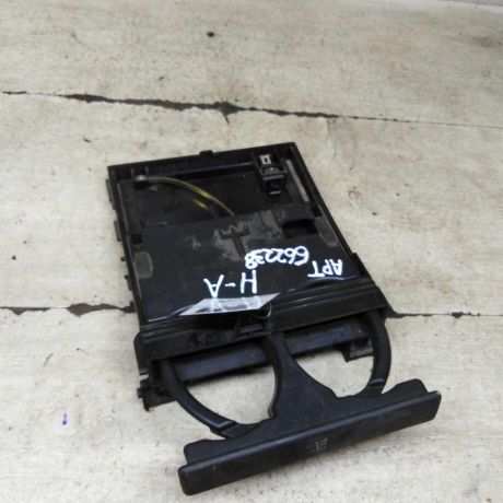 podstakannik-nissan-almera-n16-art-103235-big-0