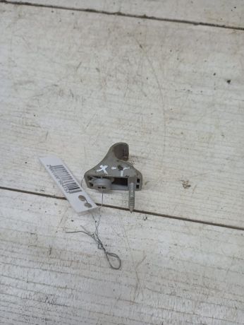 kriucok-solncezashhitnogo-kozyrka-hyundai-getz-art-103803-big-2