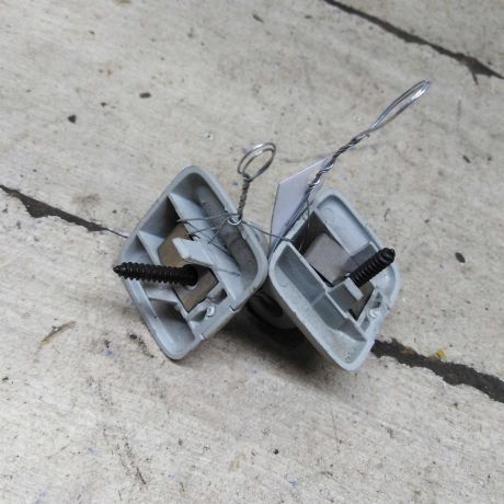 kriucok-solncezashhitnogo-kozyrka-volkswagen-jetta-5-art-103840-big-0