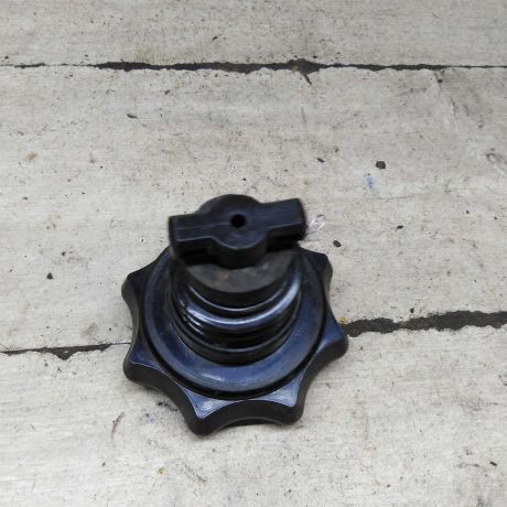 krepleniia-zapasnogo-kolesa-volkswagen-jetta-5-art-103846-big-0