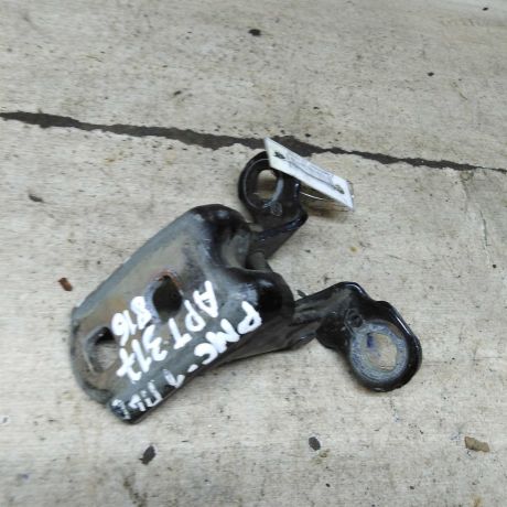 petlia-dveri-peredniaia-levaia-verxniaia-renault-scenic-ii-art-103885-big-3