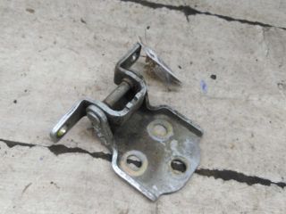 petlia-dveri-peredniaia-levaia-verxniaia-daewoo-matiz-art-104004