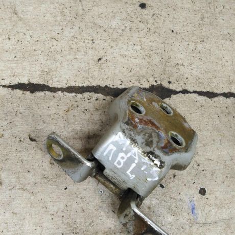 petlia-dveri-peredniaia-levaia-verxniaia-daewoo-matiz-art-104004-big-1