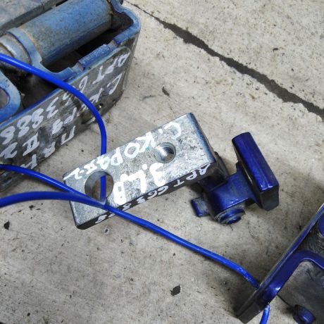 petlia-dveri-seat-cordoba-ii-art-104225-big-1