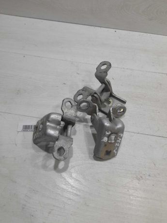 petlia-dveri-renault-megane-ii-art-104387-big-0