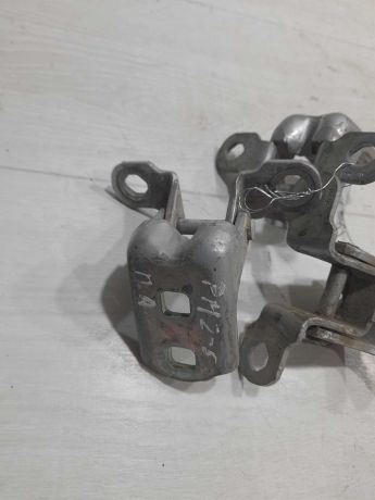 petlia-dveri-renault-megane-ii-art-104387-big-1