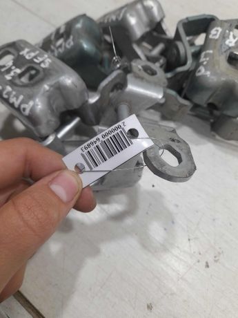 petlia-dveri-renault-megane-ii-art-104398-big-3