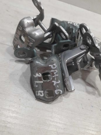 petlia-dveri-renault-megane-ii-art-104398-big-1