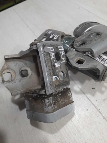 petlia-dveri-renault-megane-ii-art-104399-big-2