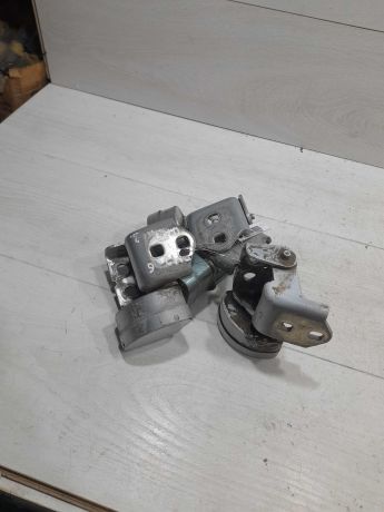 petlia-dveri-renault-megane-ii-art-104399-big-0